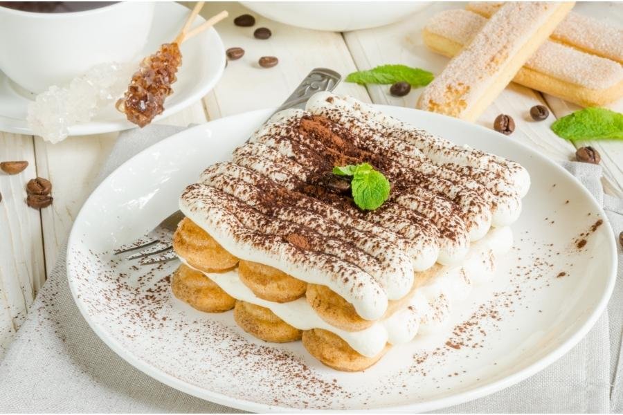 tiramisu coffee cake